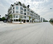 7 Cần bán 160m2, đường 22m Shophouse Metropolitan - Nguyễn Mậu Tài - Phù hợp làm Khách Sạn/ VPKD 7 Cần bán 160m2, đường 22m Shophouse Metropolitan - Nguyễn Mậu Tài - Phù hợp làm Khách Sạn/ VPKD