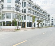 8 Cần bán 160m2, đường 22m Shophouse Metropolitan - Nguyễn Mậu Tài - Phù hợp làm Khách Sạn/ VPKD 8 Cần bán 160m2, đường 22m Shophouse Metropolitan - Nguyễn Mậu Tài - Phù hợp làm Khách Sạn/ VPKD