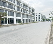 10 Cần bán 160m2, đường 22m Shophouse Metropolitan - Nguyễn Mậu Tài - Phù hợp làm Khách Sạn/ VPKD 10 Cần bán 160m2, đường 22m Shophouse Metropolitan - Nguyễn Mậu Tài - Phù hợp làm Khách Sạn/ VPKD