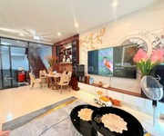 Chính chủ bán nhanh nhà cầu giấy, sát phố, ô tô 7 chỗ qua nhà 54m, 18.9 tỷ