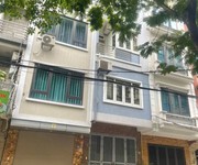 Nhà mặt phố vương thừa vũ-52m 5 tầng 5mmt- kinh doanh sầm uất. giá 23,5tỷ