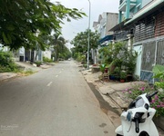 Bán nhà mặt tiền kdc hiện hữu, giáp quận 8, 3 tầng  5x21m , nhỉnh 7 tỷ - đường nhựa 10m