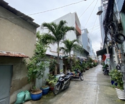 hiếm có   đất lớn quận 7,  8.6   30m ô tô vào nhà   chỉ 80 triệu/m