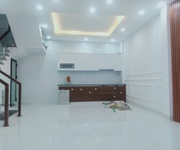 Cần chuyển nhượng  căn nhà 3 tầng xây độc lập sân cổng trong ngõ đường lê lai thông 191 đà nẵng -