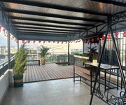 4 Nhà đẹp cổ linh, 8 tầng thang máy, đối diện aeon, gara, full nội thất