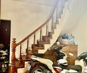 Bán nhà huỳnh thúc kháng 33/45m2. 5 tầng. mặt tiền 4m. giá 16.5 tỷ đống đa hà nội