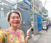 Bán nhà c4 - hxh đ.cống quỳnh, quận 1 - hàng xóm phố tây bùi viện - chính chủ giang giang:0901611116