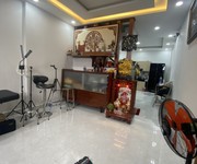 BÁN NHÀ QUẬN 5  Nhà mới đẹp   trung tâm   vài bước ra Trần Hưng Đạo    Hẻm 977 Trần Hưng Đạo