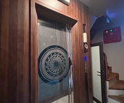 1 Nhà mới 8 tầng thang máy oto đỗ cổng ngay sau Trung tâm HNQG nhỉnh 11 tỷ