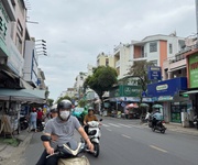 Mặt tiền độc lập, đoạn ngay chợ sầm uất nhất   nhà 4 tầng   chỉ 8.95 tỷ