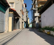 Nhà đẹp chính chủ - giá tốt - vị trí đẹp chỉ 3 bước ra cầu chui  ngô gia tự, oto đỗ cổng