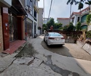 Bán đất tặng nhà cấp 4   gần ngã tư trôi, hoài đức   ô tô đỗ cửa