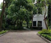 238m    ngọc thuỵ   mt 40m   3 tầng   giá 230 tỷ