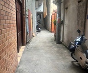 Bán 117m nguyễn khoái tặng nhà ngõ thông hoàng mai