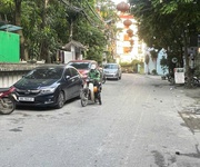 Nhà LẠC LONG QUÂN   5 TẦNG   MẶT TIỀN 5M   Ô TÔ 16 chỗ đi qua   Ô TÔ 7 chỗ vào nhà  Ở   KINH DO