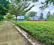 Chính chủ bán nhanh 2 lô liền kề nằm ngay chợ Đại Hiệp, dt 135m2, 60m2 đất ở