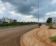 Bán nhanh đất dầu giây sổ đỏ, vị trí đẹp, giao thông thuận tiện mọi hướng