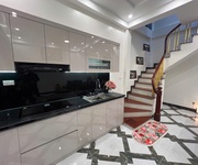 Bán nhà nguyễn văn cừ long biên,oto đỗ cổng,2 thoáng mát,đẹp long lanh 42m