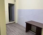 2 Cần cho thuê phòng tầng 2 tại vòng xoay cầu cót 45m2, địa điểm thuận tiện nhiều tiện ích, giá 5,5