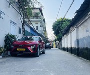 Phân lô ngọc thụy 46m2, bán đất tặng nhà, ngõ thông, ô tô cách nhà 10m - 7.x tỷ