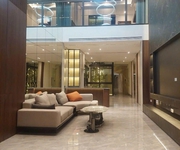 1 Nhà đẹp lô góc việt hưng, 100m x 7 tầng, ôtô tránh, gần bigc long biên