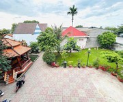 3 Nhà biệt thự chất lượng tại nguyễn văn thành, định hòa, thủ dầu một, bình dương với diện tích 3 Nhà biệt thự chất lượng tại nguyễn văn thành, định hòa, thủ dầu một, bình dương với diện tích