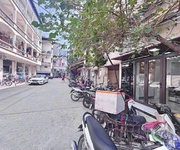 Bán tập thể tầng 1 mai dịch cầu giấy dt 48/60m giá 5,5 tỷ-ô tô tránh đỗ cửa,cách phố 20m