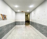 Nhà trống khóa số - 3 tầng kiên cố đủ công năng -vào ở ngay - sát lê văn quới - bình long - giáp