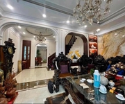 Siêu hiếm, bán nhà trung tâm ba đình, diện tích rộng 140m, gần ô tô, chỉ nhỉnh 24 tỷ