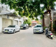 Siêu hiếm, bán nhà hoàng hoa thám, ô tô đỗ cửa, 45m, chỉ 13 tỷ