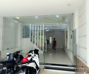 Nhà mặt tiền quận 2-3tầng--full nội thất-gần chợ -đang cho thuê 16triệu/tháng-chỉ có 9,4tỷ