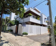 Căn vila góc 2 mặt tiền tâm huyết thiết kế sang trọng   hiện đại   p. bắc nha trang.