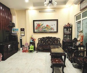 Bán nhà mặt phố trần hưng đạo, 50m2, 5 tầng, mặt tiền 5m, 50 tỷ, vỉa hè rộng, dòng tiền 60tr/tháng