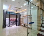 Bán nhà lạc long quân, 40m, 6 tầng, phân lô xây chắc chắn  9 ngủ, đường trước nhà 6m