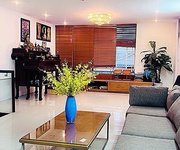 3 Bán nhà 5 tầng căn góc 2 mt xe hơi ngủ trong nhà đ.cách mạng tháng 8, q3 - ngang đẹp 5.5m 19m -