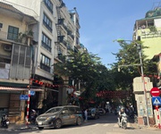 Bán nhà phố nguyễn cao trung tâm thành phố hà nội ô tô của 6 phòng ngủ