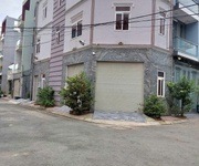 Nhà 3 tầng đẹp sát trung tâm quận 2  nguyễn duy trinh,phú hữu,quận 9  vuông vức, phong thủy đẹp,