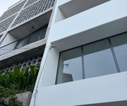 Bánnhà vip p5 gòvấp   gần emart    6tầng full nt, 7.9tỷ tl, thang máy