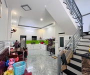 1 Nhà 5 tầng đẹp không tì vết, chiến lược, bình tân 1 Nhà 5 tầng đẹp không tì vết, chiến lược, bình tân