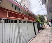 4 Ngang lớn 6m 13m - bán nhà 2 tầng đ.cách mạng tháng 8, quận 3 - chủ xưa nay - cách 30m ra mặt tiền