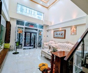 Bán nhà 4 tầng phạm hữu lầu   q7 - hxh - ngang 4.6 m - giá 7x tỷ .