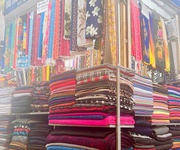 Cần bán gấp cửa hàng vải thời trang cao cấp thuận phú cả quầy cả vải