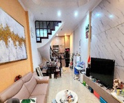 3 Bán nhà trung tâm cầu giấy, ngõ oto, phân lô bán cờ, dt 36m, mt 5m, giá nhỉnh 15 tỷ.