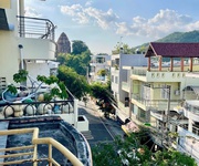 Bán nhà 4 tầng 1 tum vừa ở vừa kinh doanh mặt tiền đường tháp bà, nha trang.