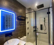 Siêu phẩm - chdv - 8 tầng - có hầm - than máy - đang full khách - trần bình trọng - 87m2 - hoàn