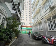 Bán gấp nhà q7 ô tô đỗ cửa vị trí siêu đẹp giá tốt