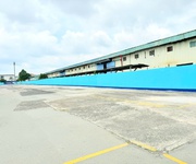 Bãi trống cho thuê để xe hoặc chứa hàng hóa