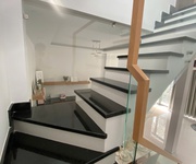 4 Chính chủ cần bán căn nhà xây kiên cố 1 trệt 1 lầu mới 100 cách mặt tiền đường TL10 chỉ 30m, Phường