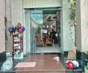 Chủ định cư mỹ bán gấp   nhà 2 tầng đẹp, xe hơi ngủ trong nhà   gần võ văn ngân   chỉ 17 tỷ