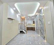 Nhà 3 tầng mới nở hậu đường trần văn thành p.chánh hưng. giá 3,68 tỷ bớt lộc